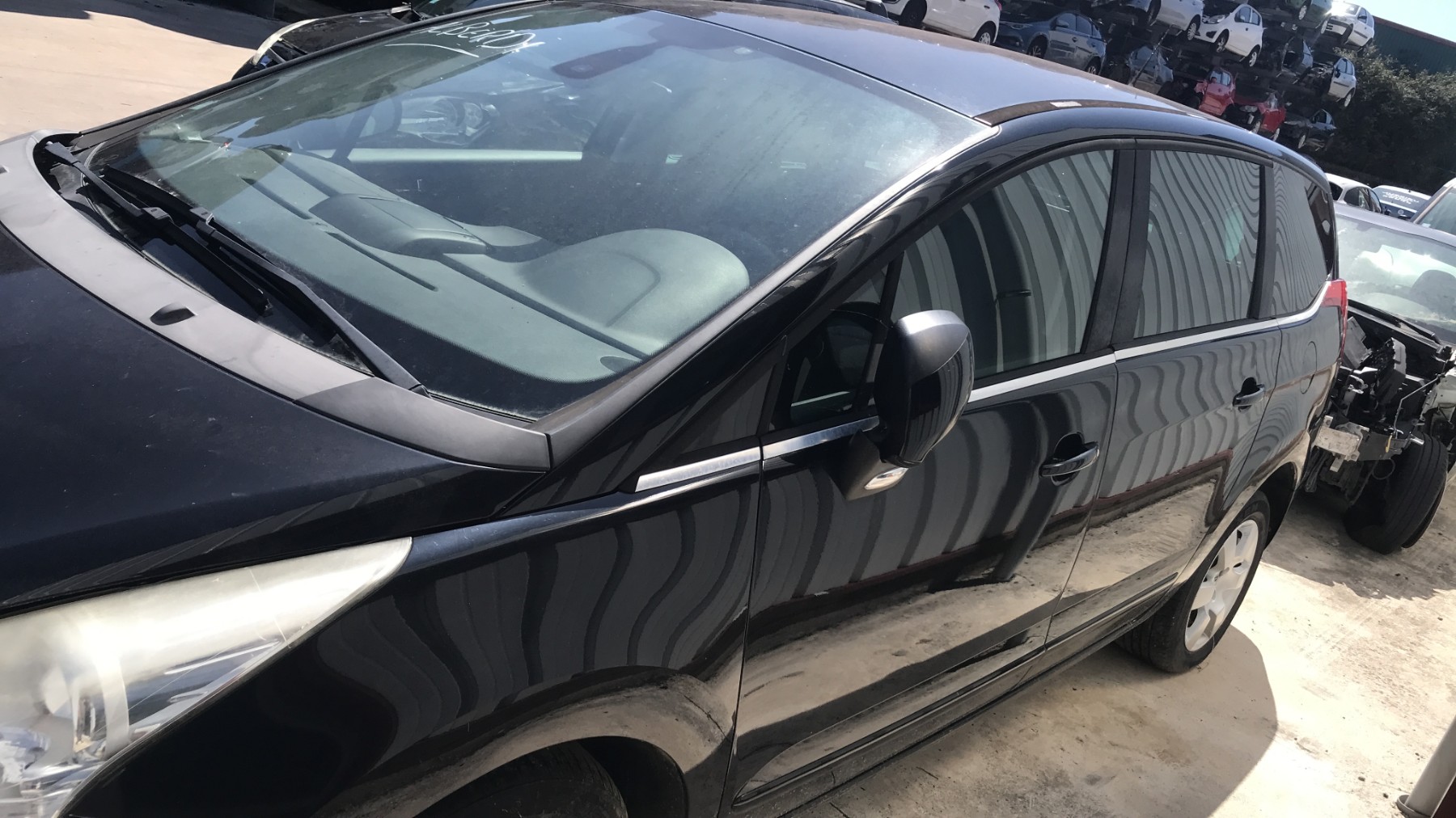 Image PEUGEOT 5008 1