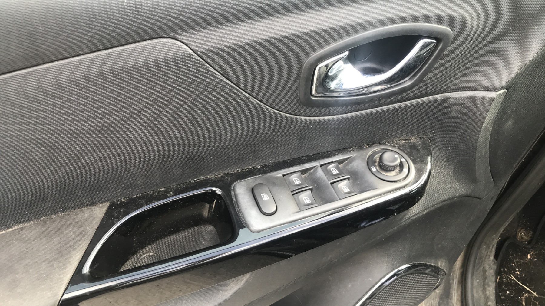 Image RENAULT CAPTUR 1