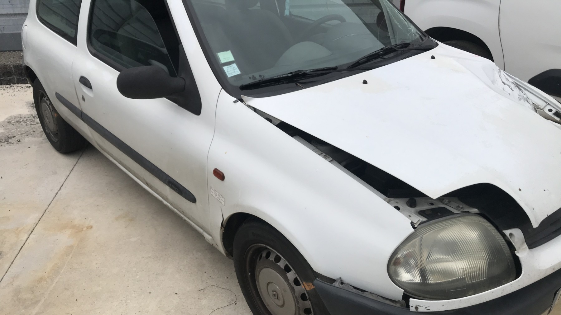 Image RENAULT CLIO 1