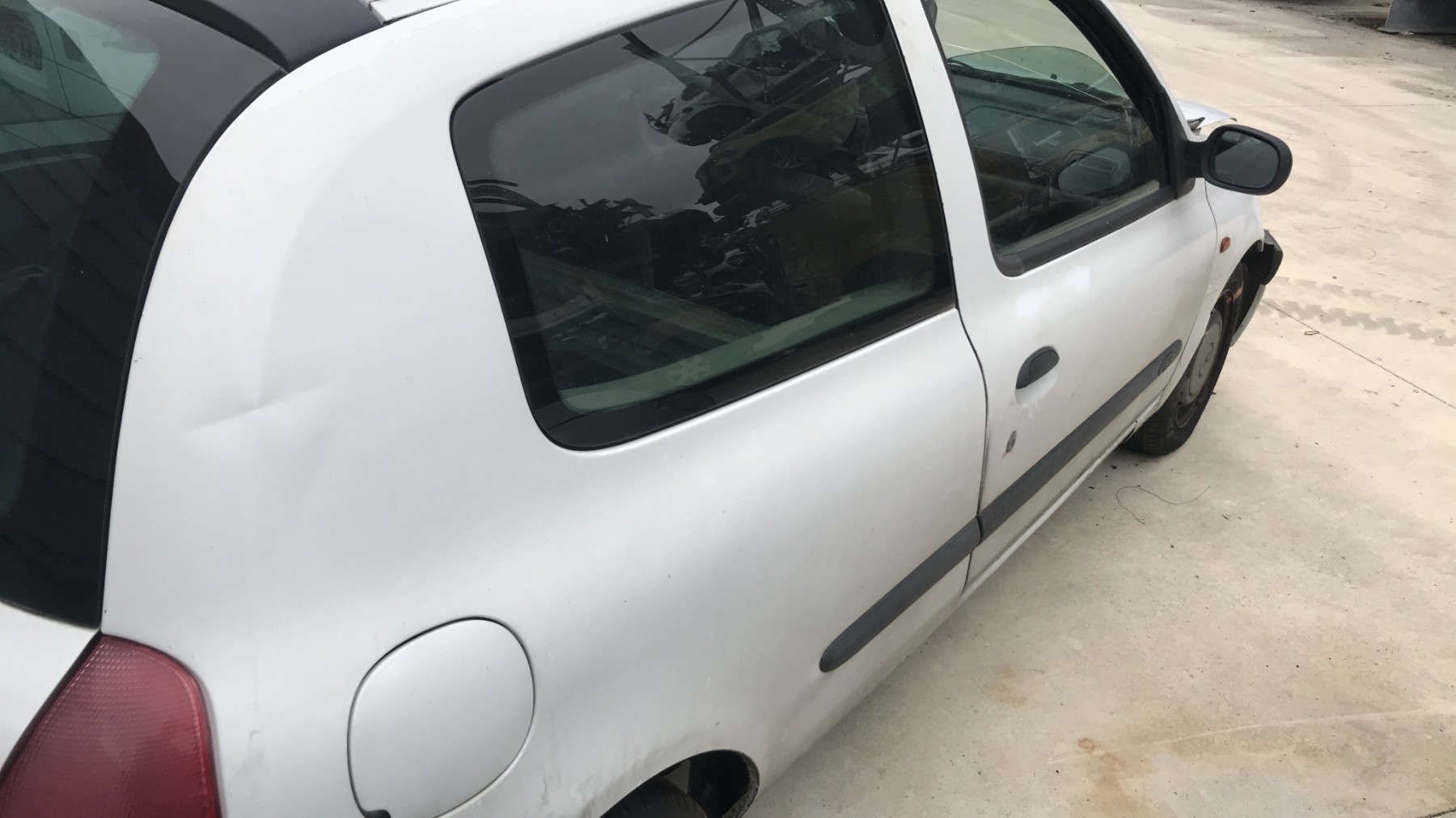 Image RENAULT CLIO 1