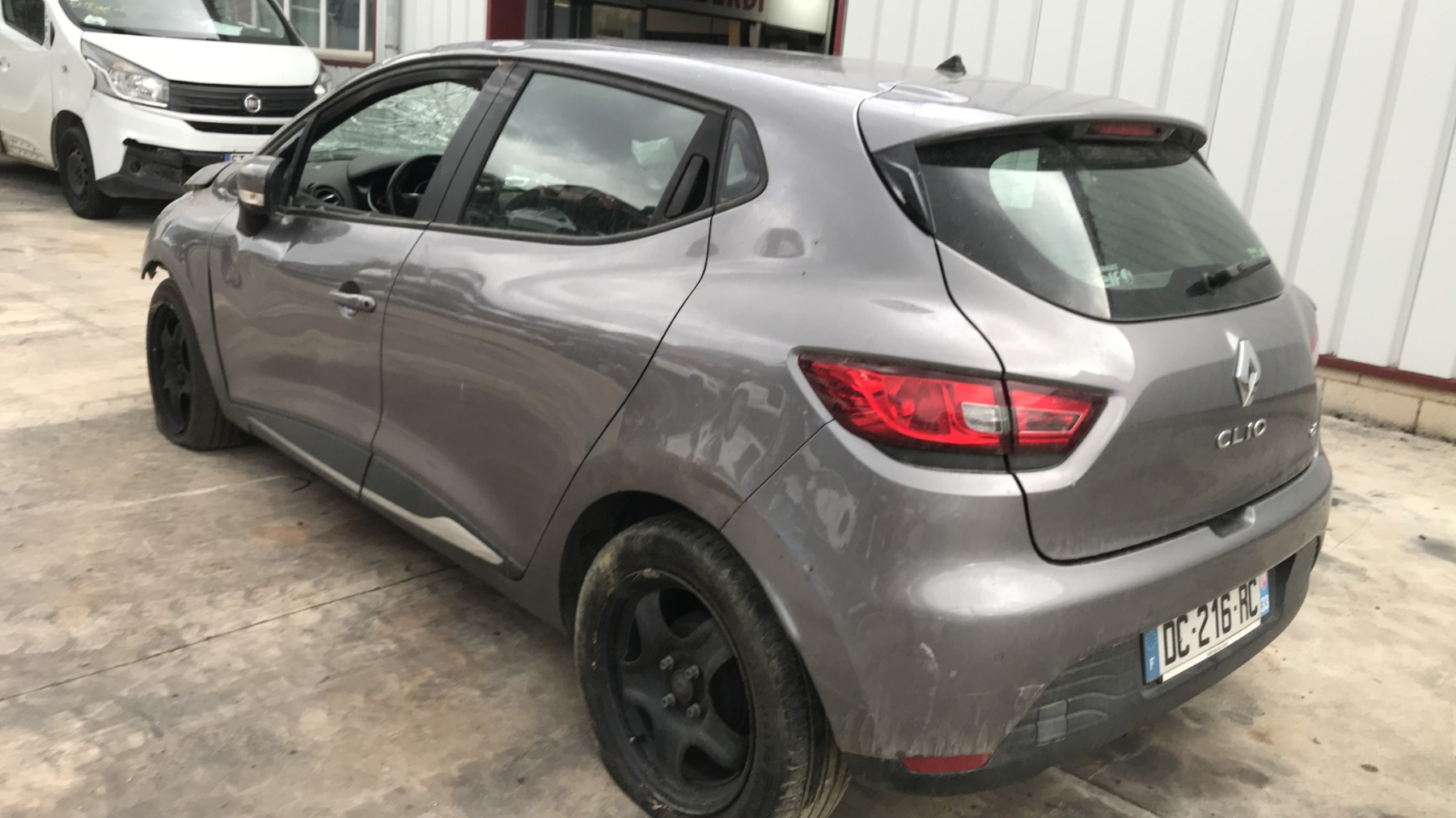 Image RENAULT CLIO 4