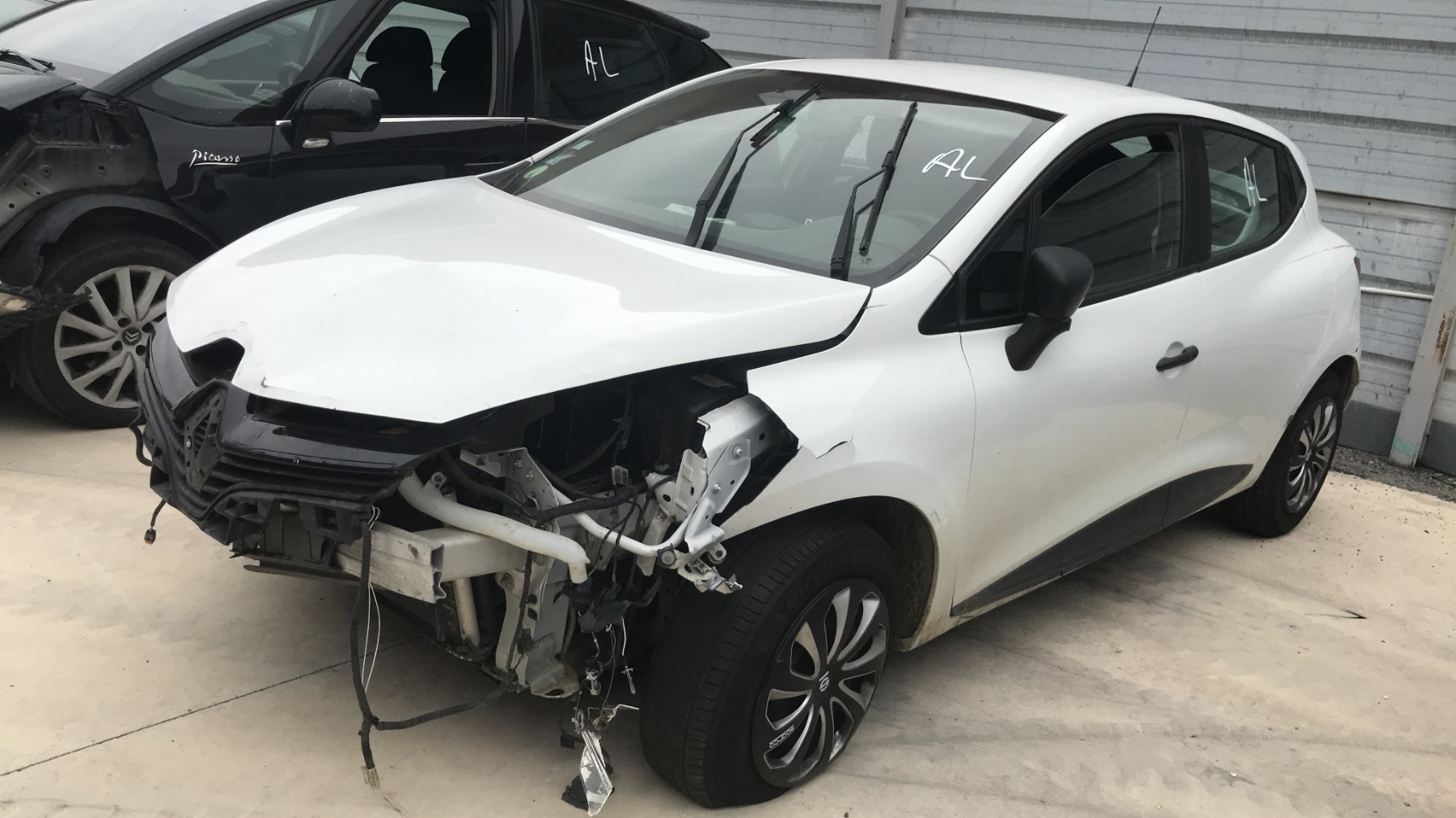 Image RENAULT CLIO 4