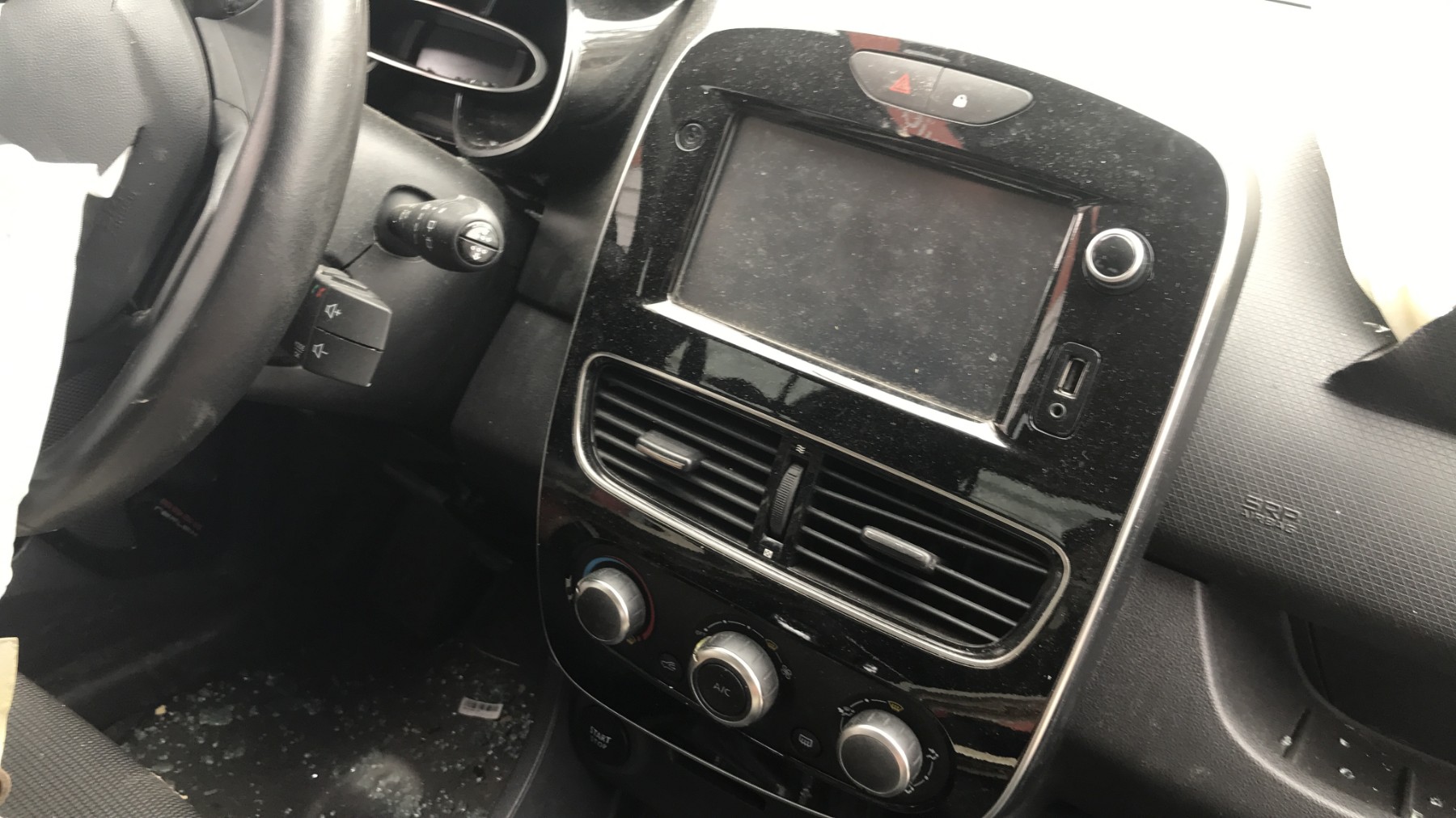 Image RENAULT CLIO 4