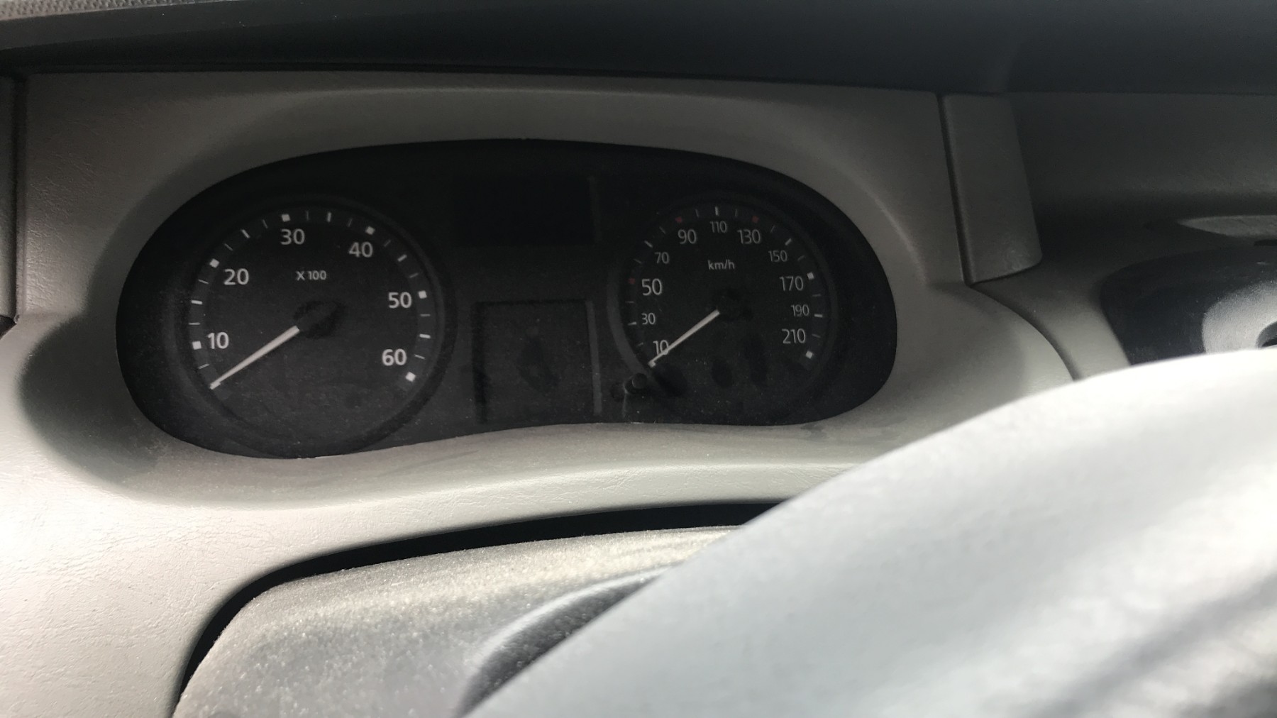 Image RENAULT TRAFIC 2