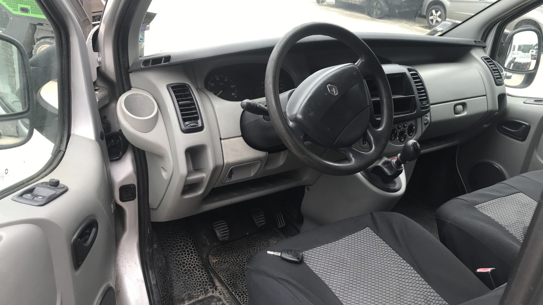 Image RENAULT TRAFIC 2