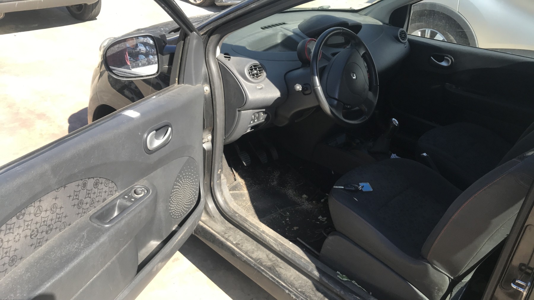 Image RENAULT TWINGO 2