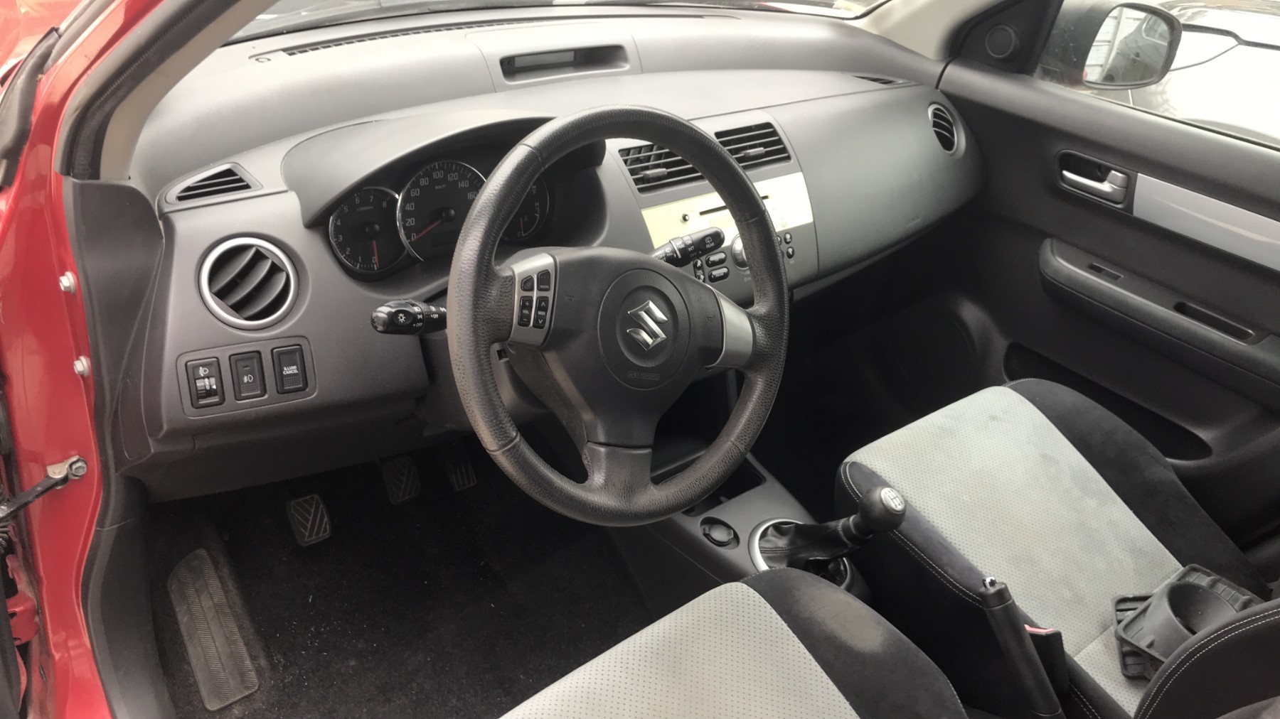 Image SUZUKI SWIFT 3