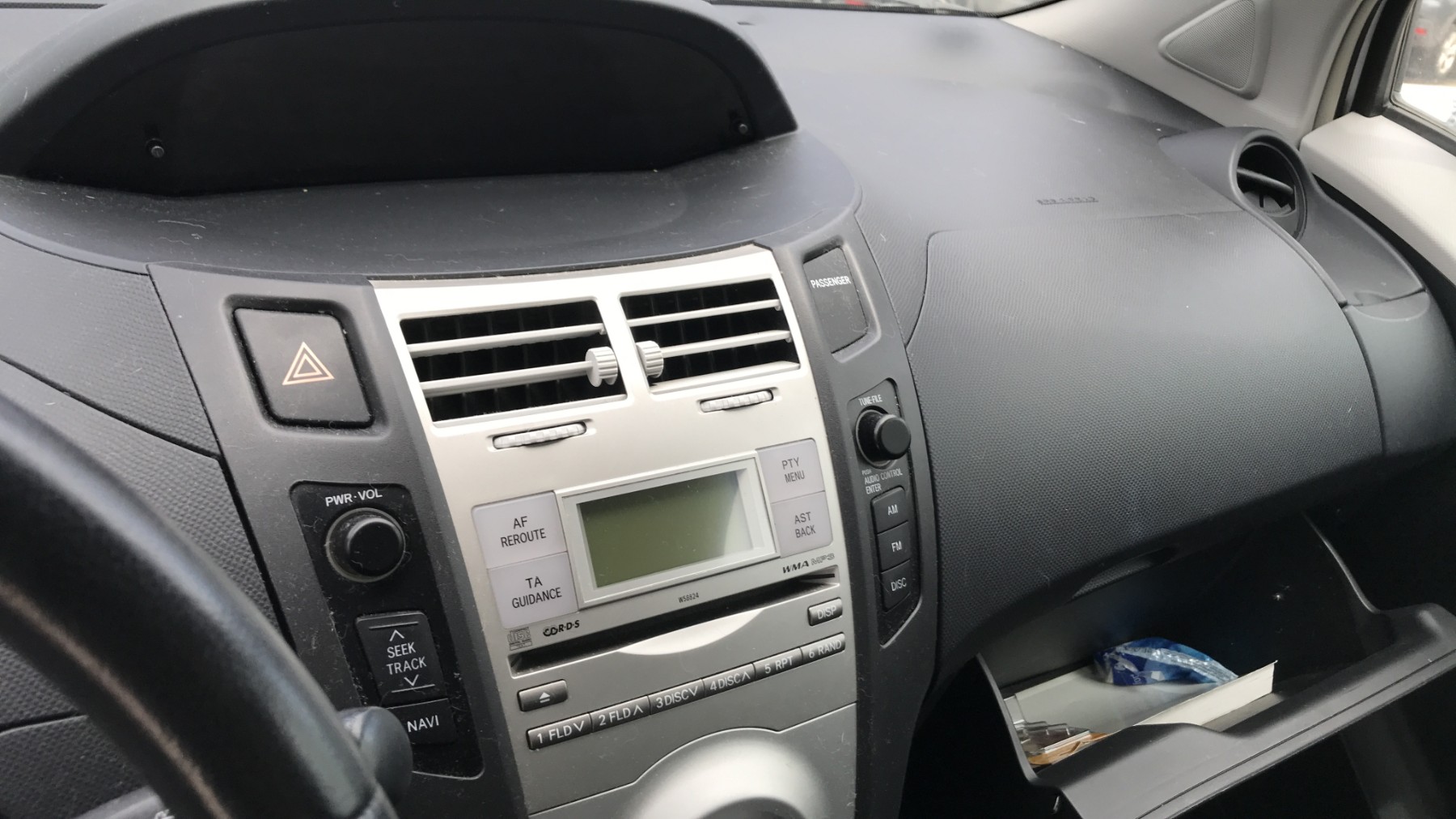 Image TOYOTA YARIS 2