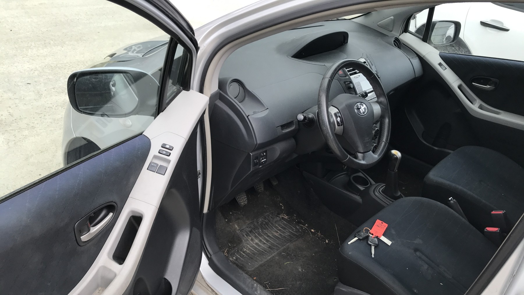Image TOYOTA YARIS 2