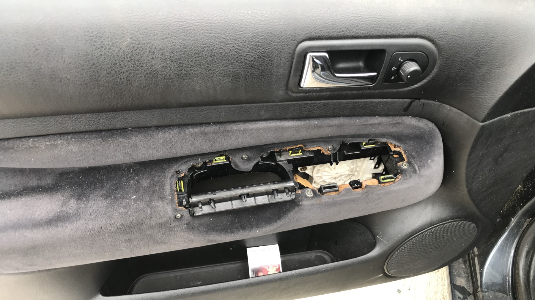 Image VOLKSWAGEN GOLF 4
