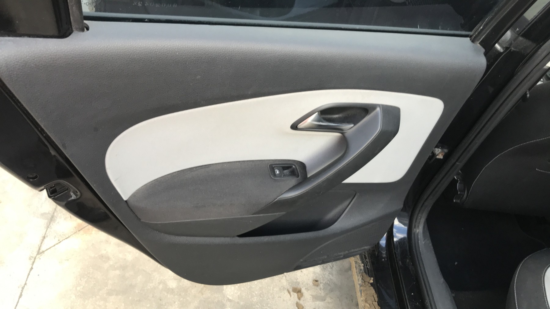 Image VOLKSWAGEN POLO 5