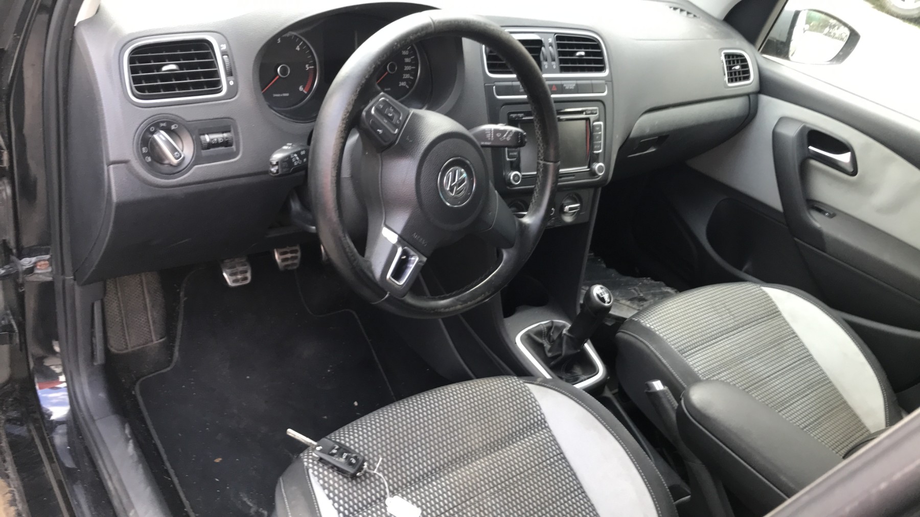 Image VOLKSWAGEN POLO 5
