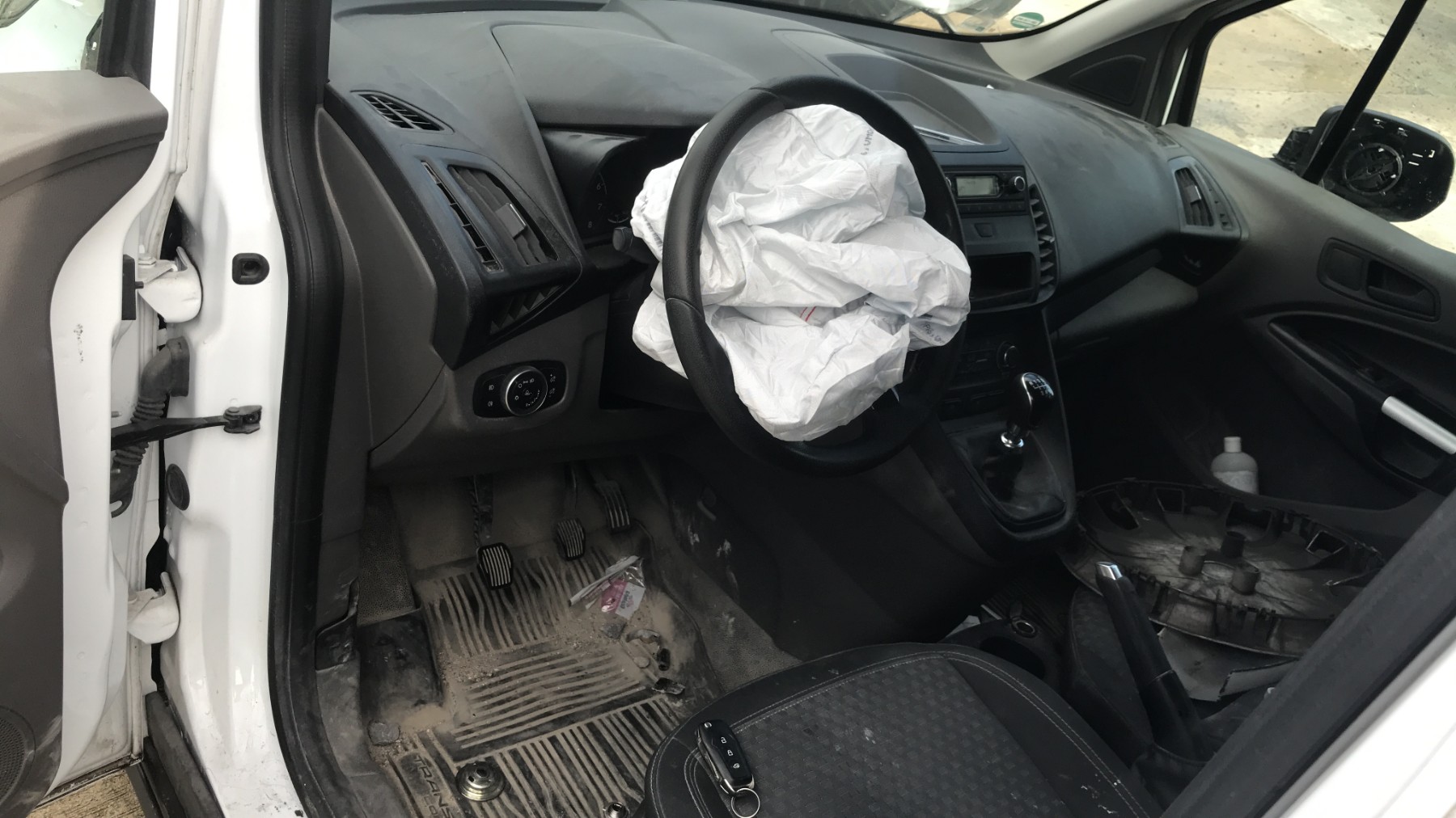 Image FORD TRANSIT CONNECT 2