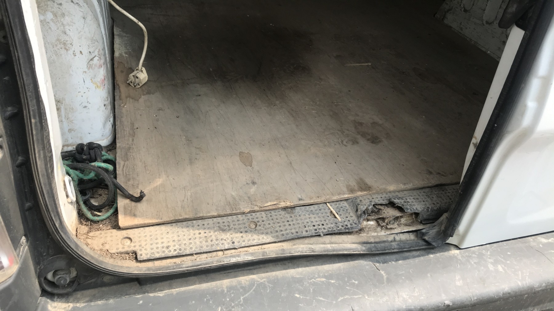 Image OPEL VIVARO 1