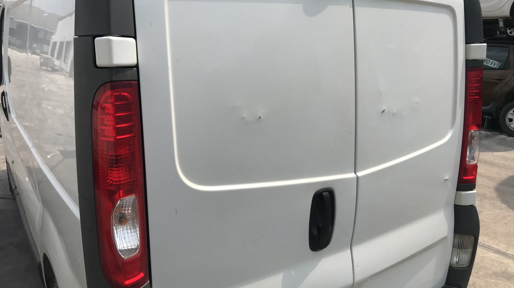 Image OPEL VIVARO 1