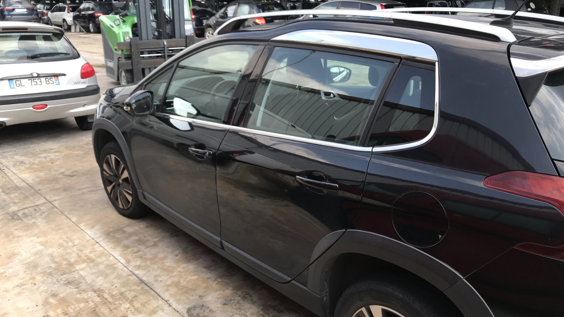 Image PEUGEOT 2008 1