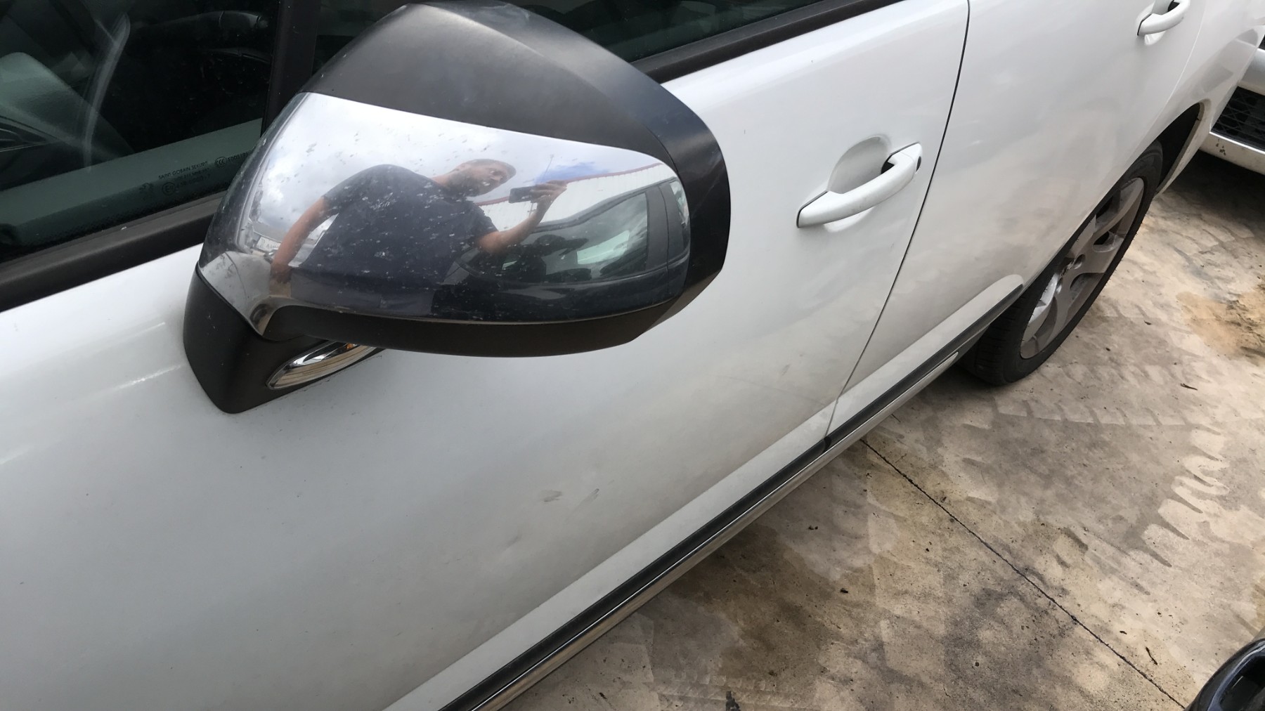 Image PEUGEOT 3008 1