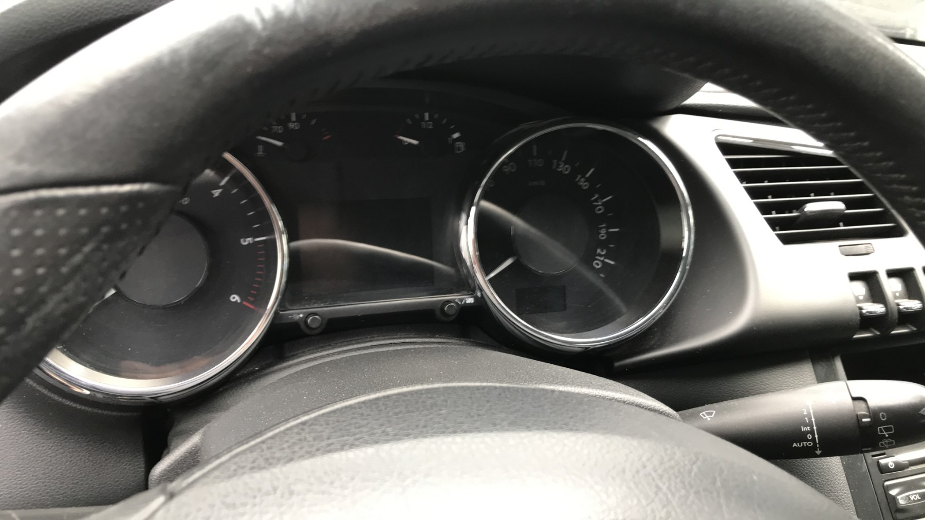 Image PEUGEOT 3008 1