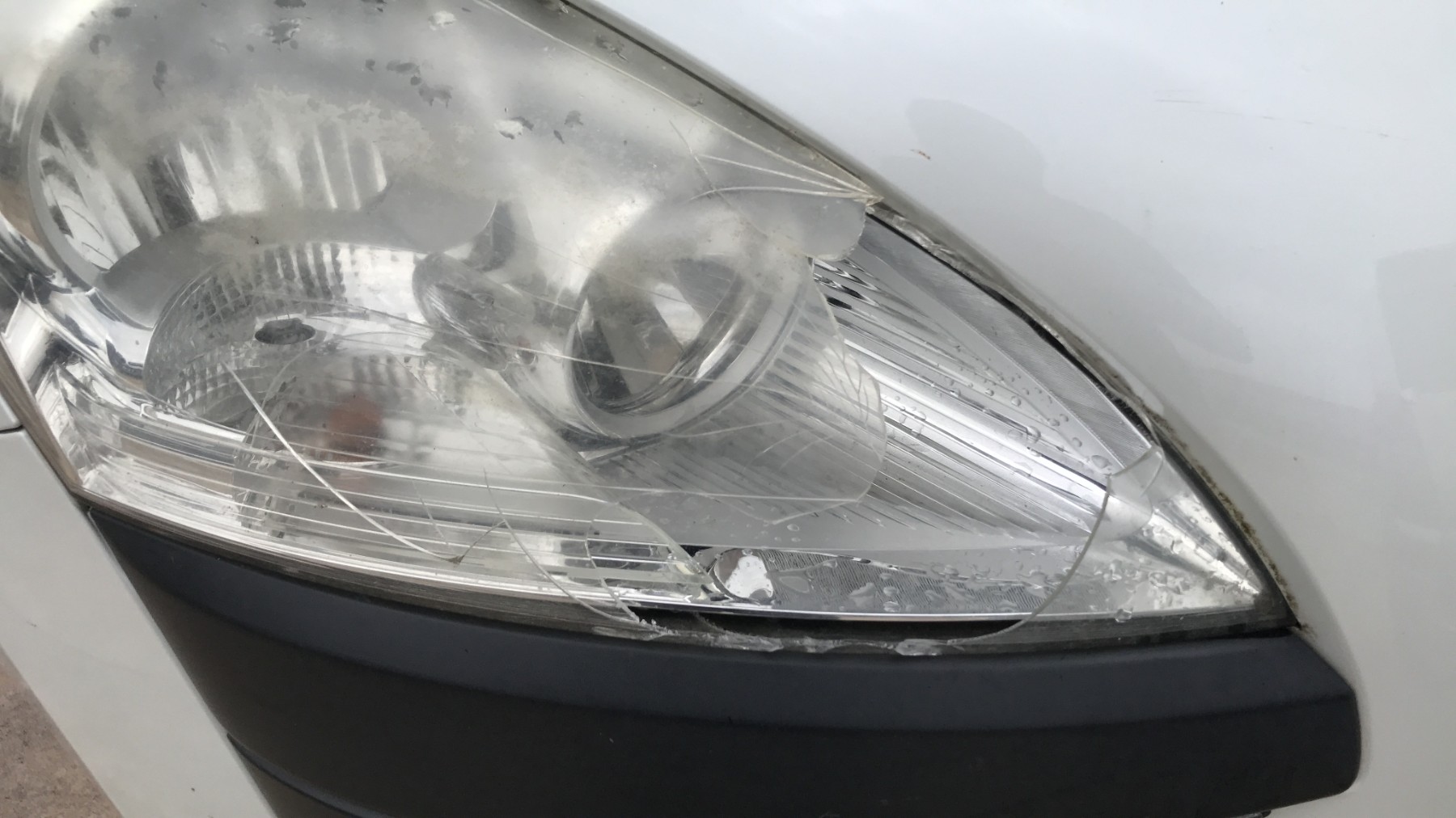 Image PEUGEOT 3008 1