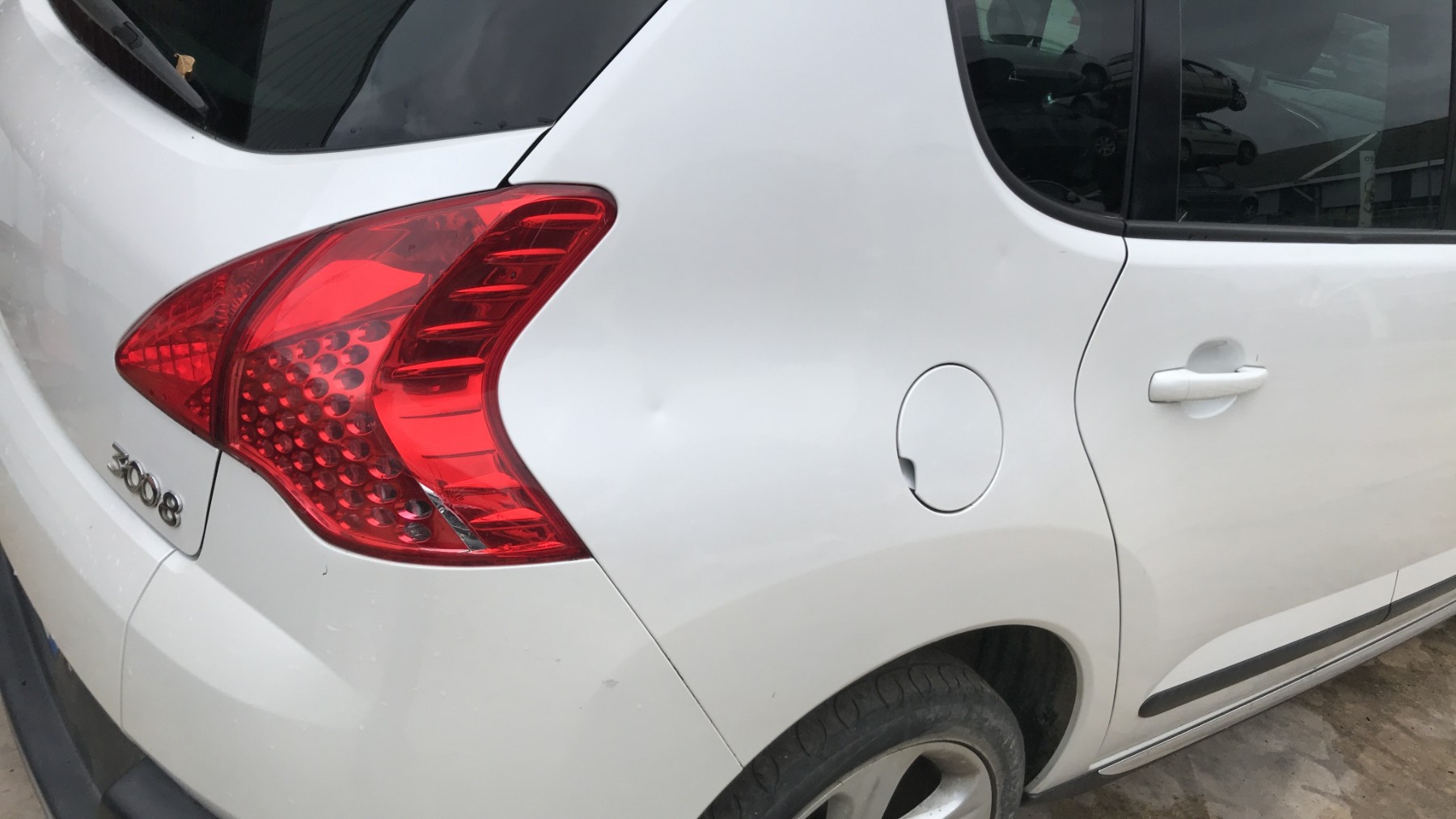 Image PEUGEOT 3008 1