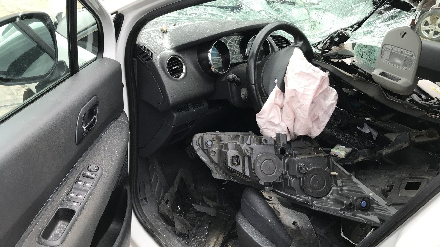 Image PEUGEOT 3008 1