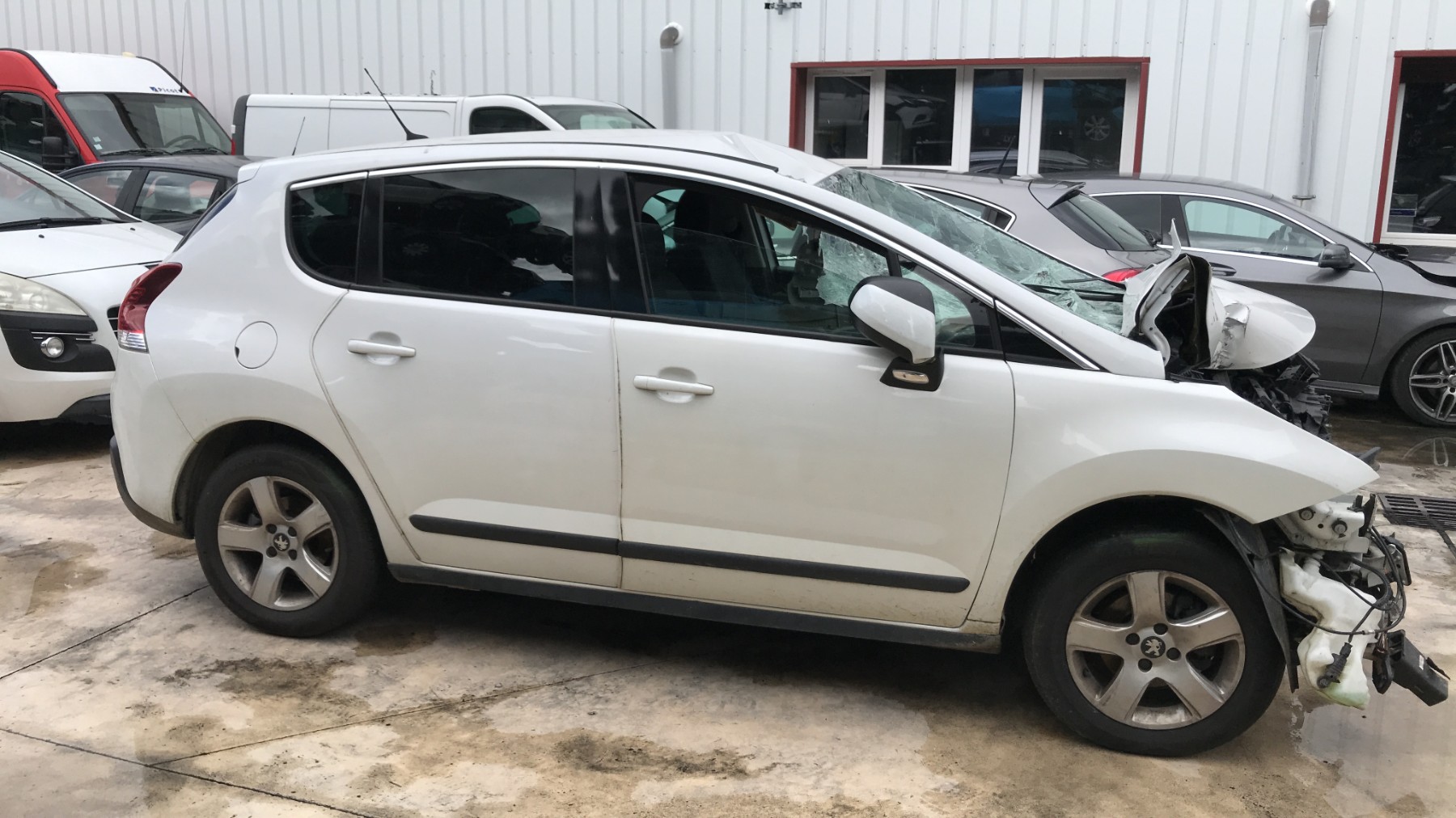 Image PEUGEOT 3008 1