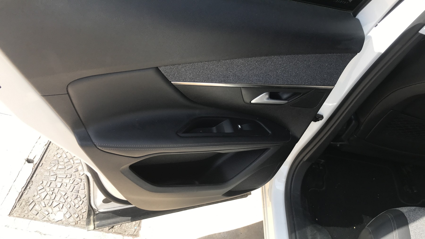 Image PEUGEOT 3008 2
