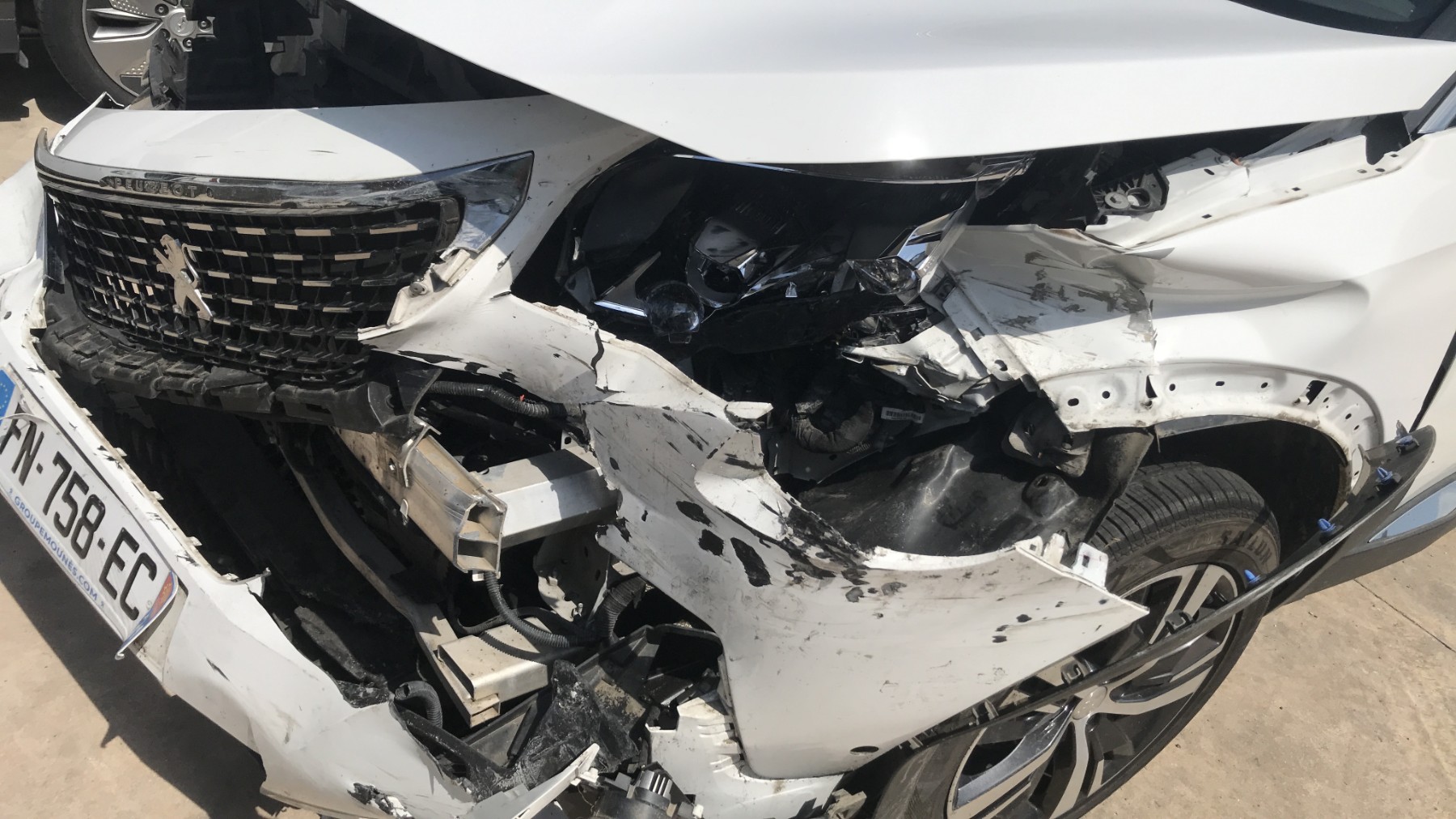 Image PEUGEOT 3008 2