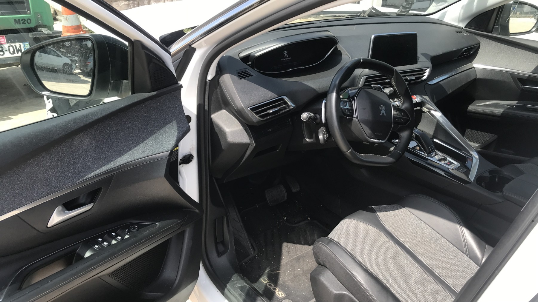 Image PEUGEOT 3008 2
