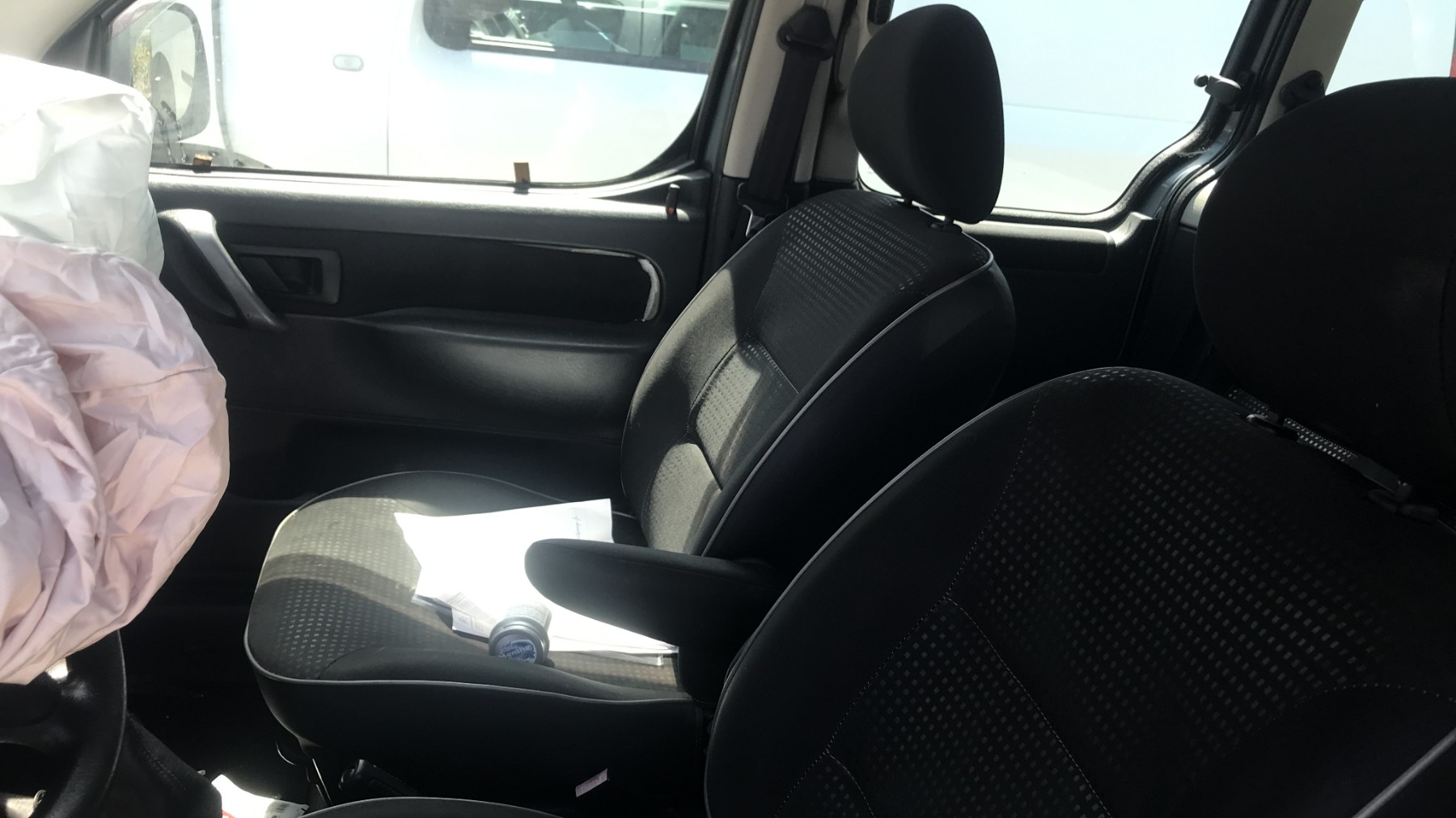 Image PEUGEOT PARTNER 1