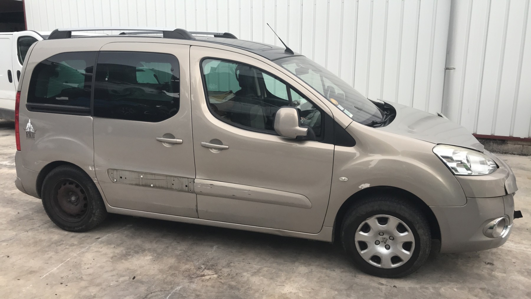 Image PEUGEOT PARTNER 2