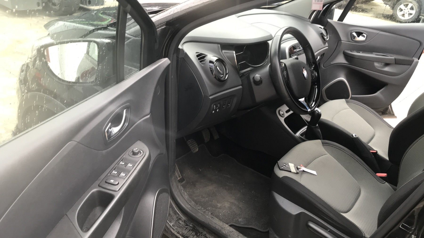 Image RENAULT CAPTUR 1