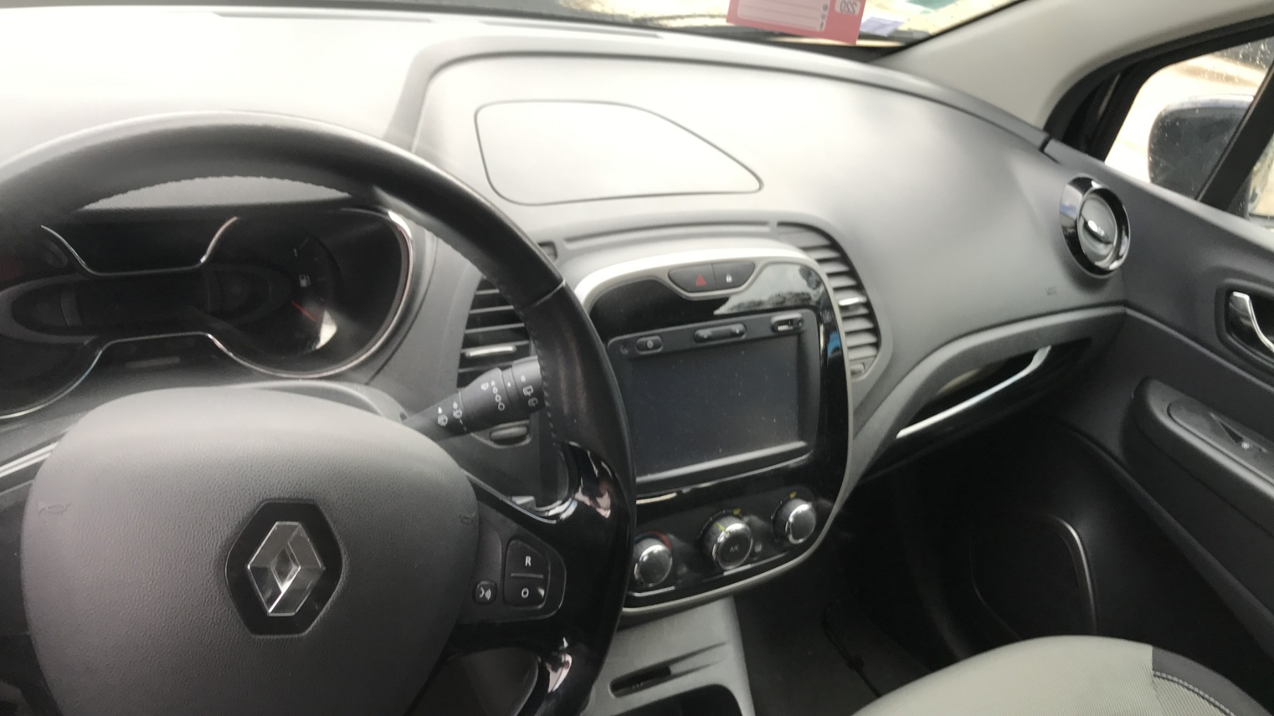 Image RENAULT CAPTUR 1