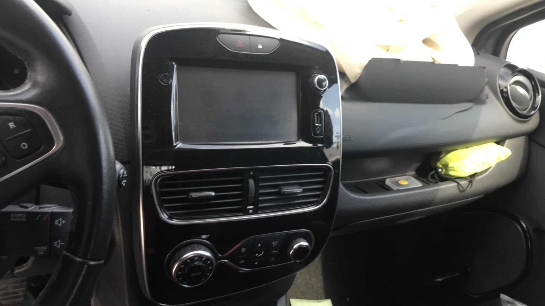 Image RENAULT CLIO 4