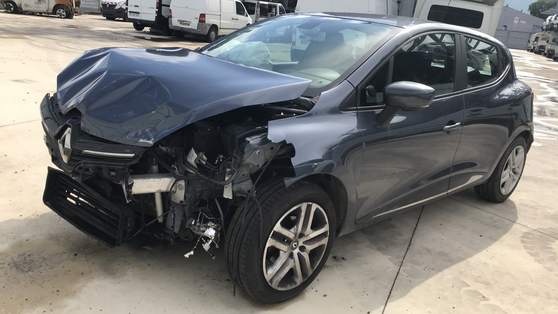 Image RENAULT CLIO 4