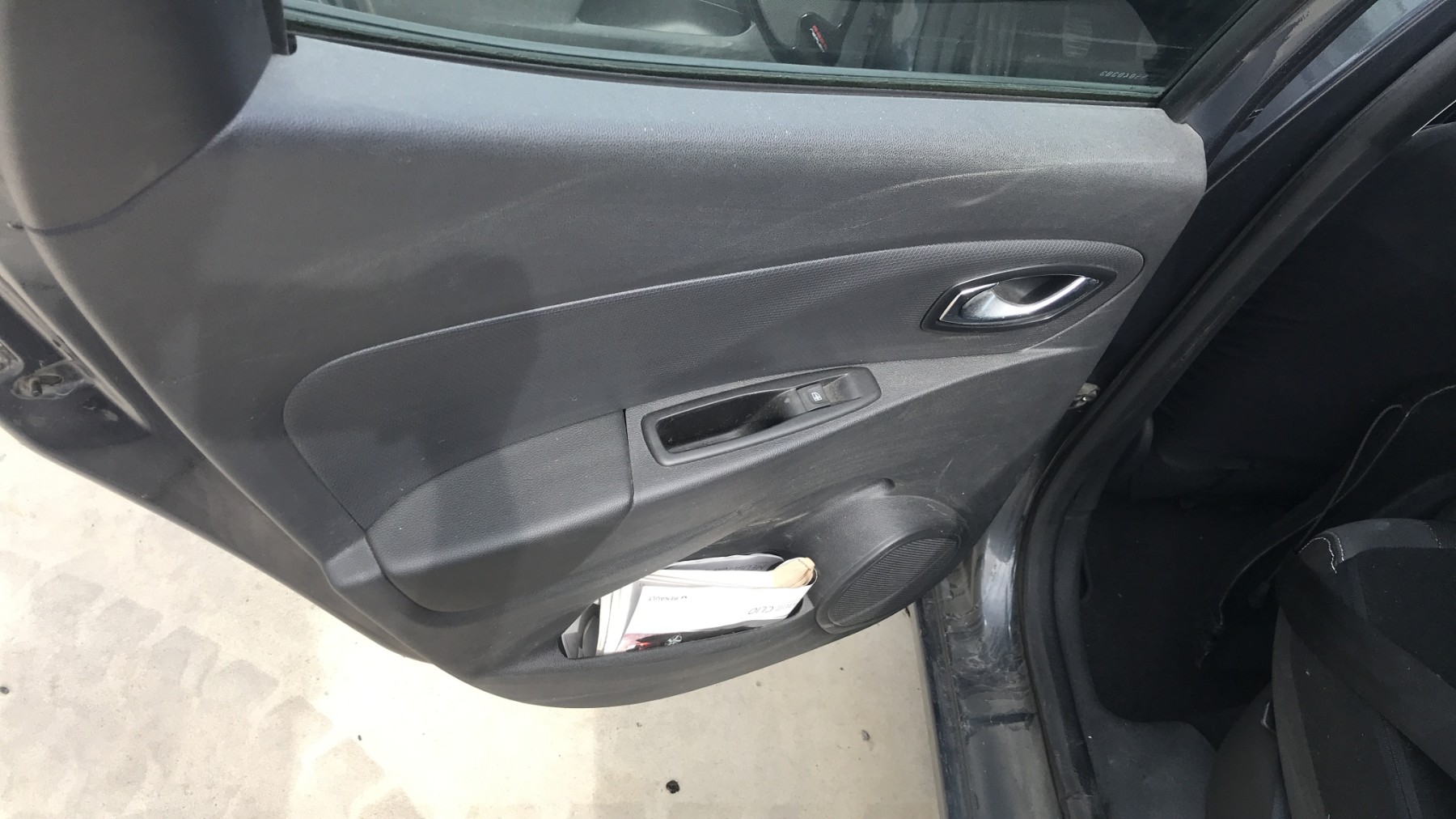 Image RENAULT CLIO 4