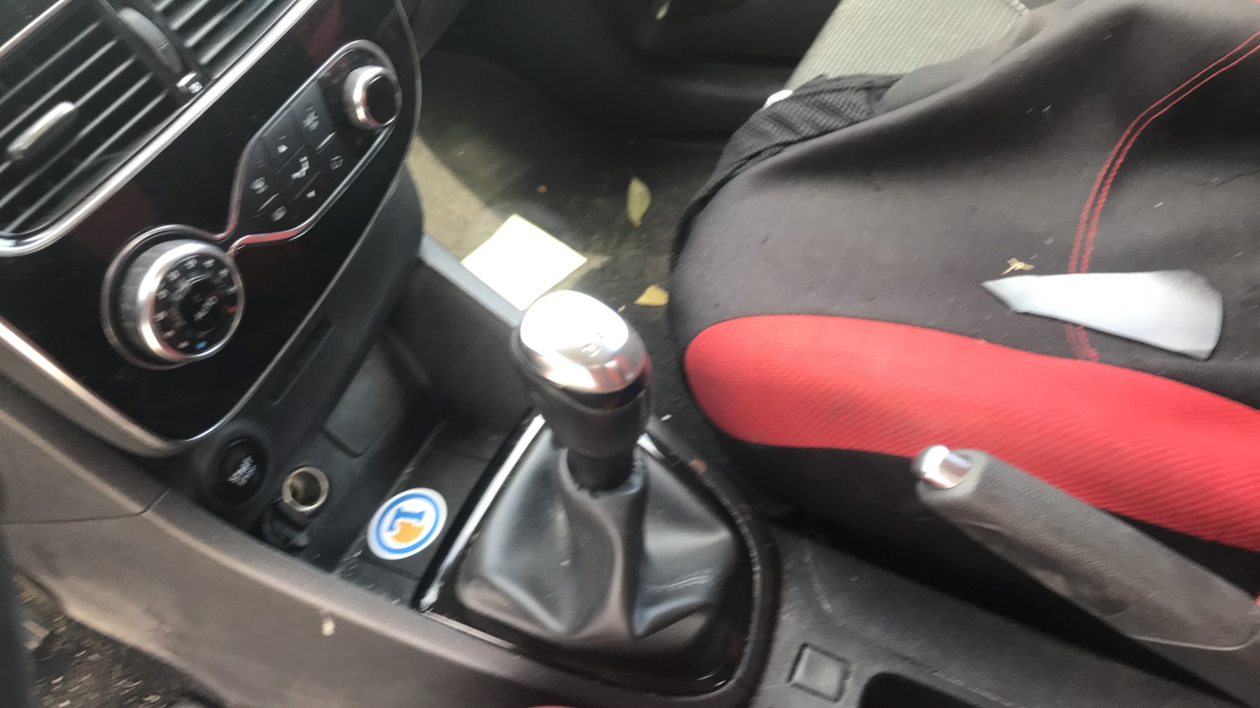 Image RENAULT CLIO 4