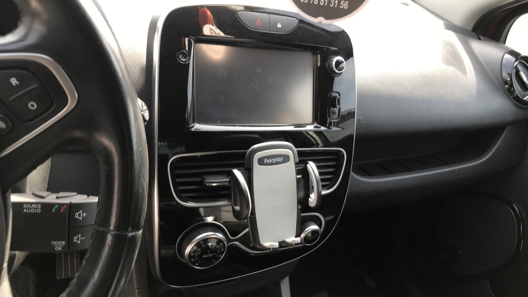 Image RENAULT CLIO 4