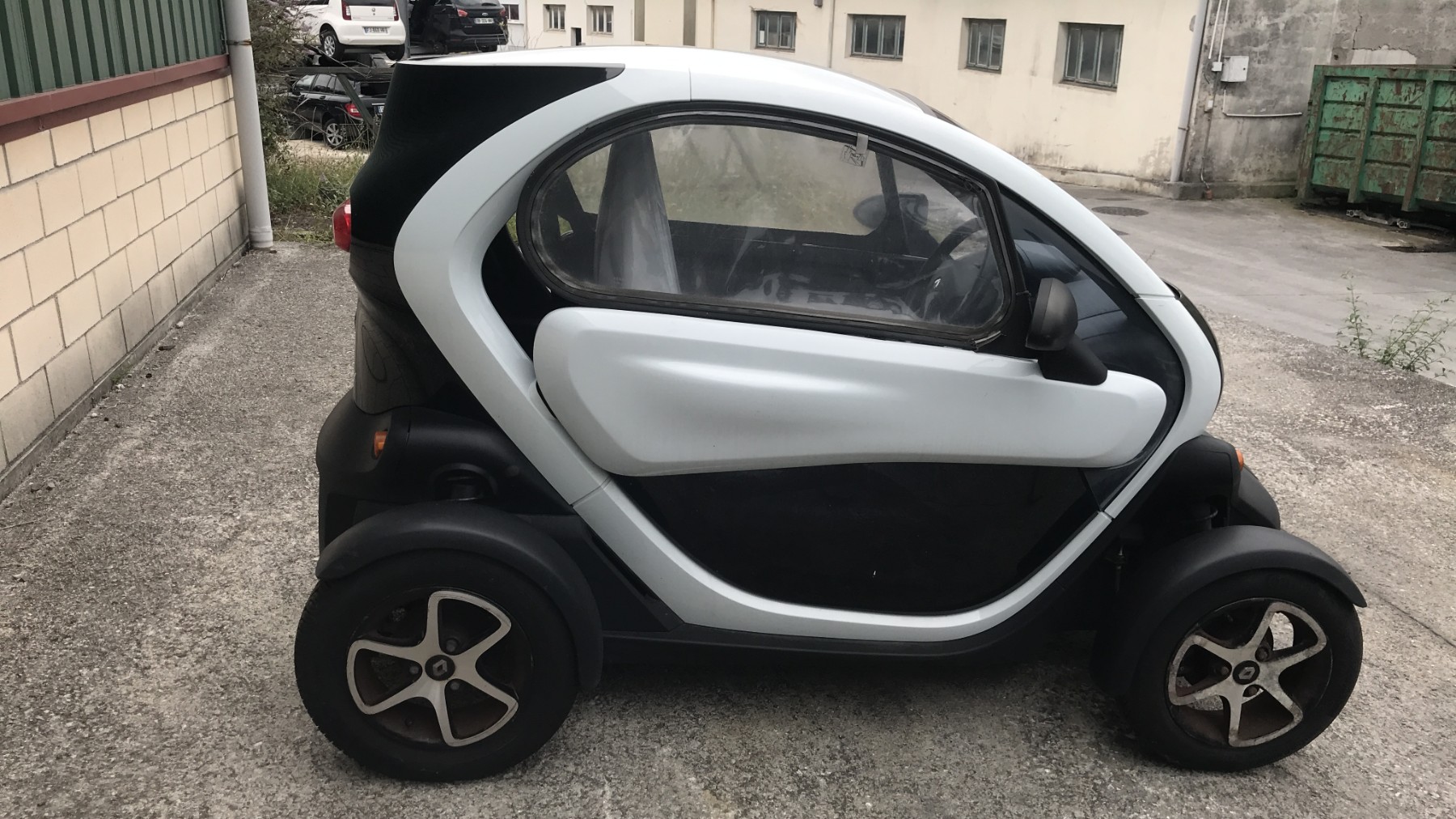 Image RENAULT TWIZY 80