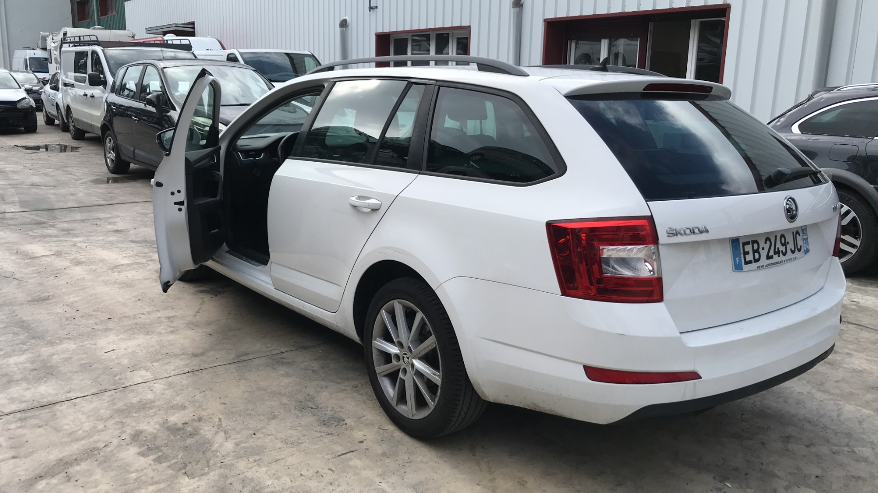 Image SKODA OCTAVIA 3
