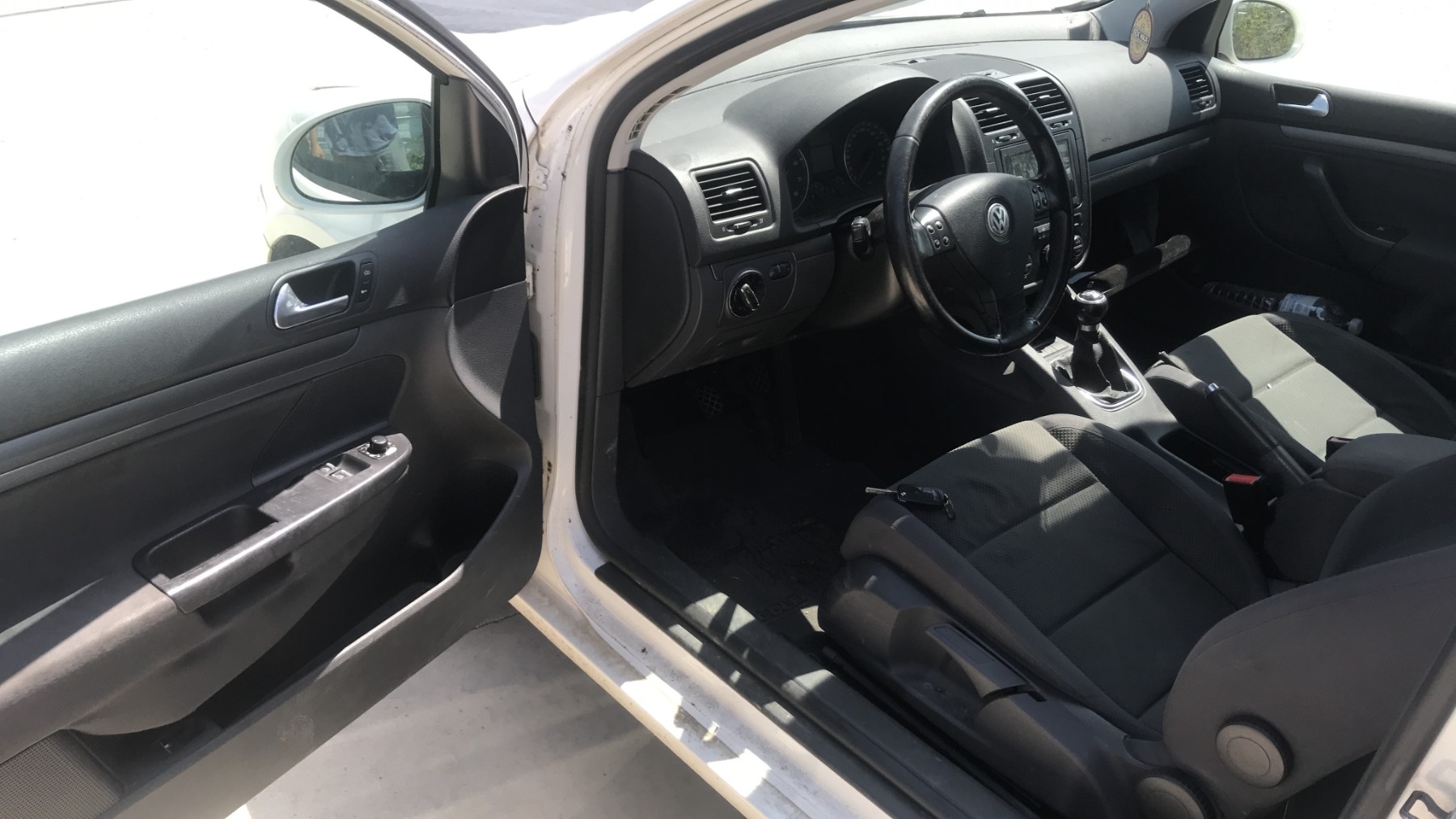 Image VOLKSWAGEN GOLF 5