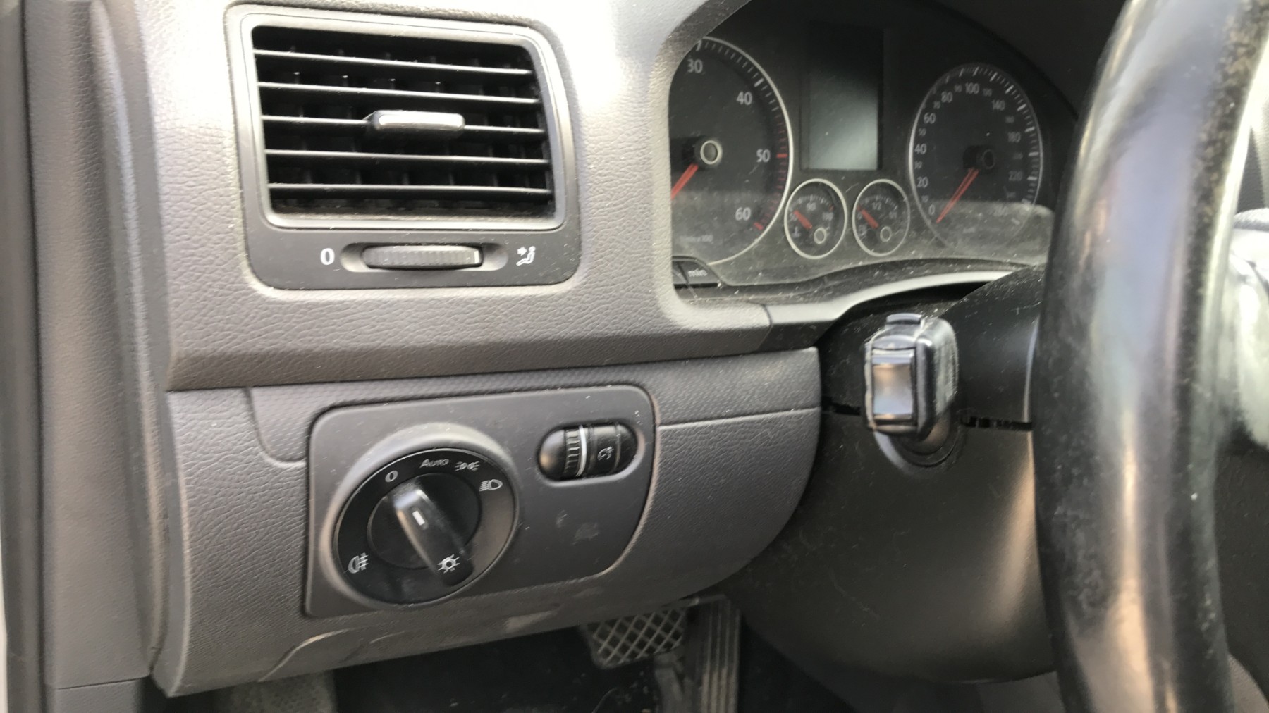 Image VOLKSWAGEN GOLF 5