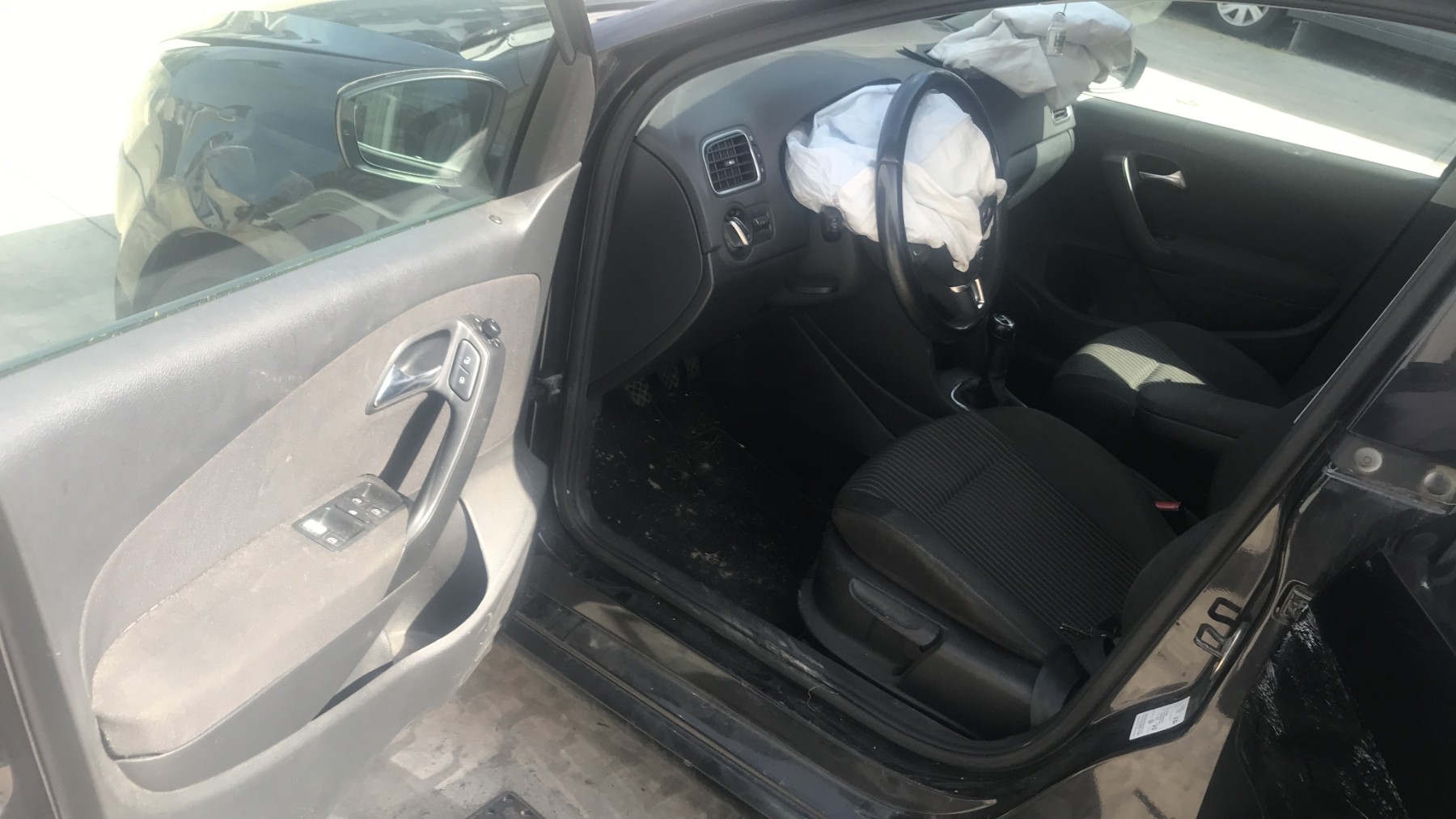 Image VOLKSWAGEN POLO 5
