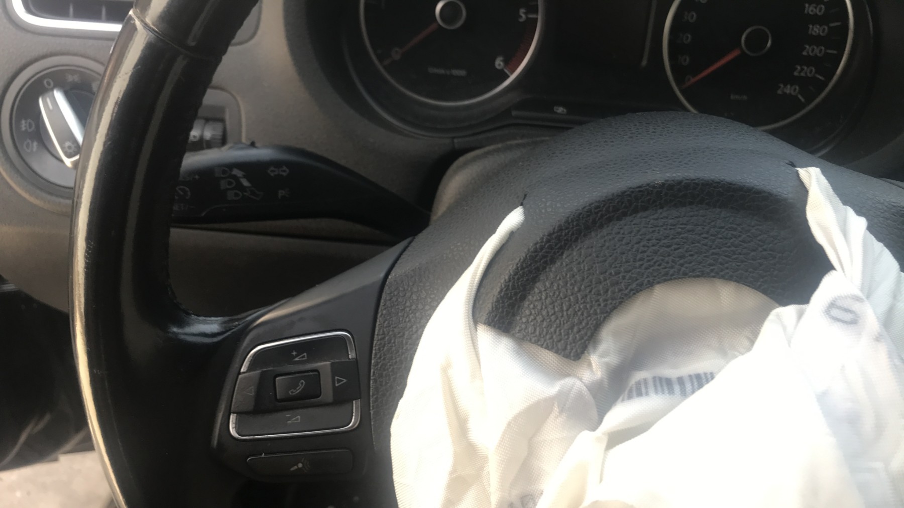 Image VOLKSWAGEN POLO 5