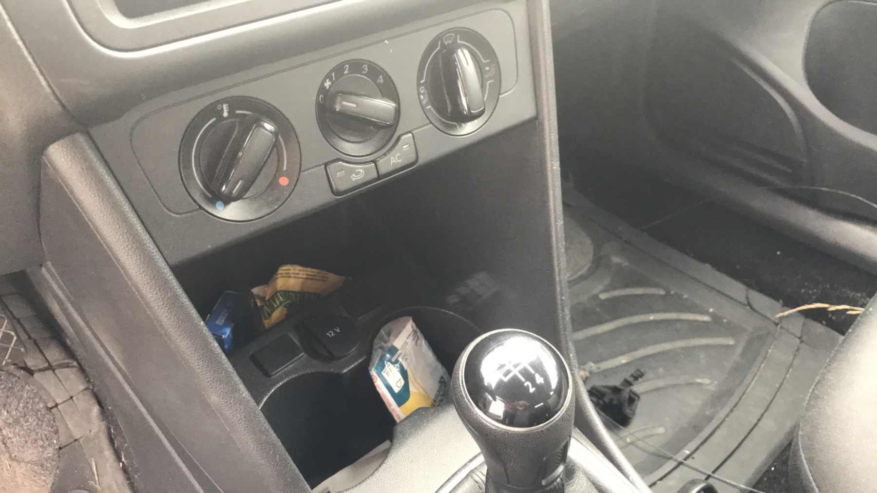 Image VOLKSWAGEN POLO 5