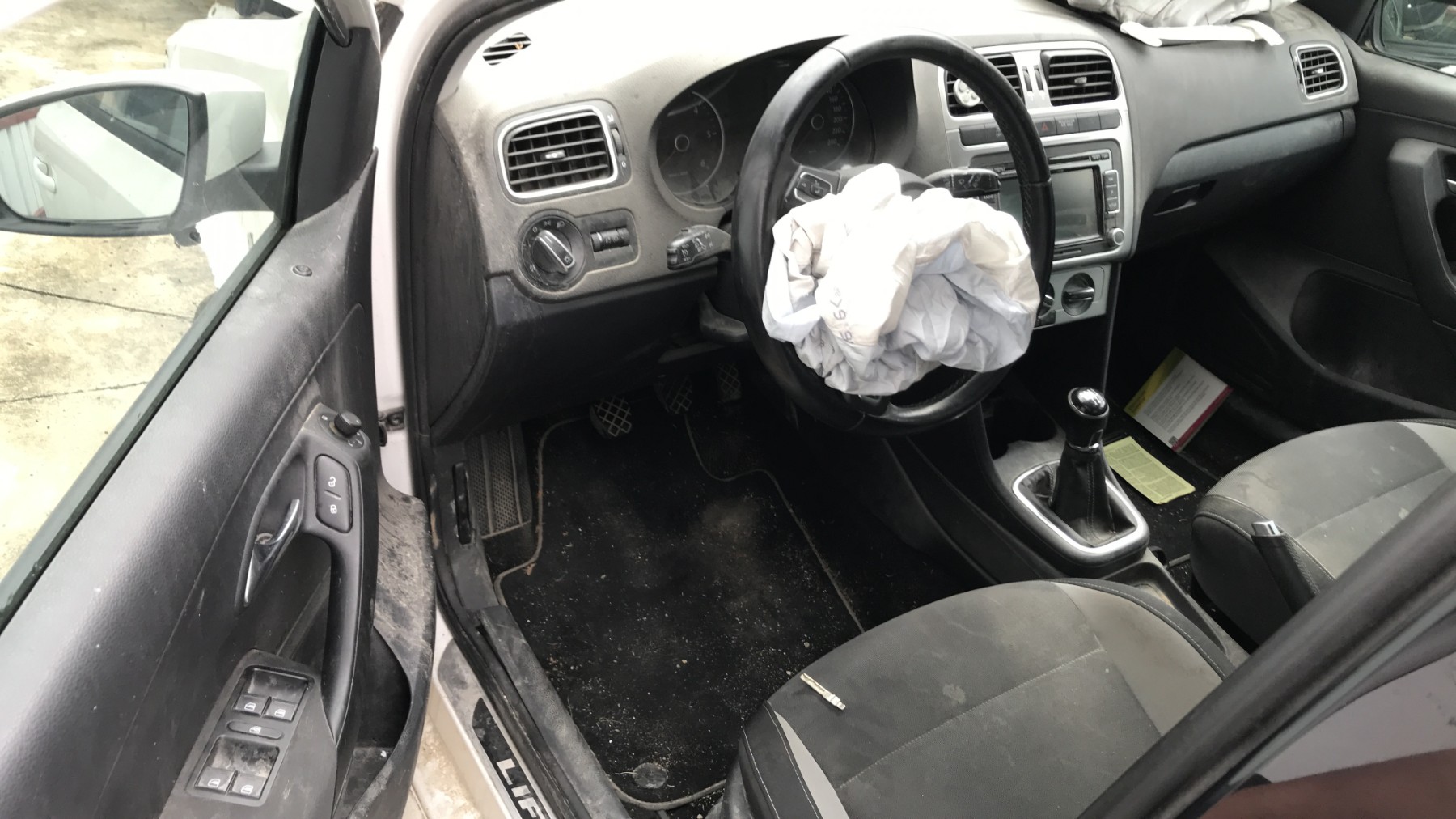 Image VOLKSWAGEN POLO 5