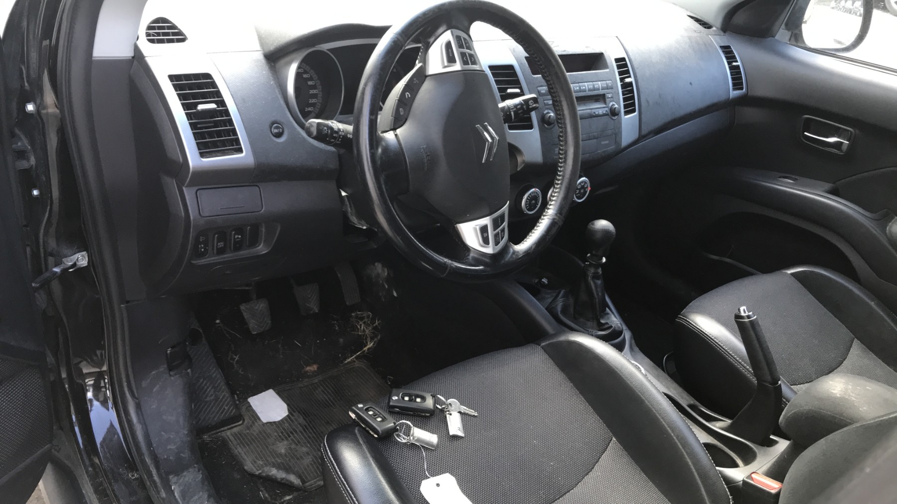 Image CITROEN C-CROSSER