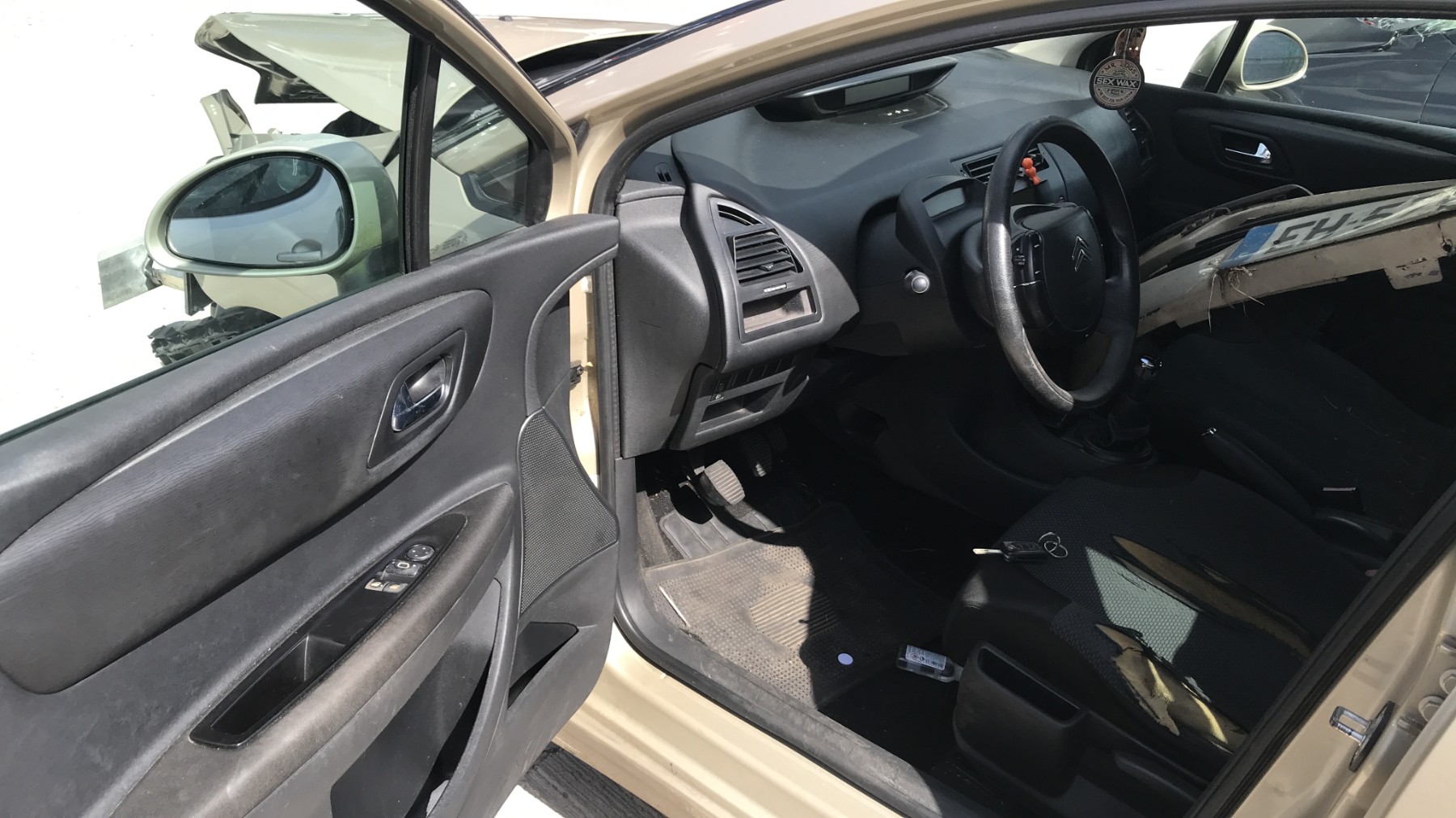 Image CITROEN C4 1