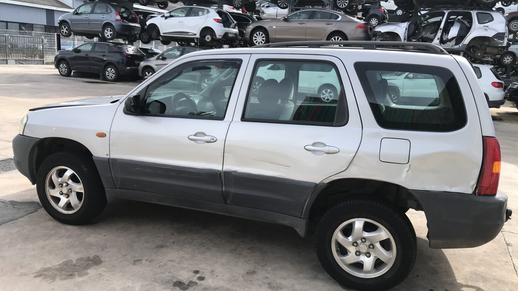 Image MAZDA TRIBUTE