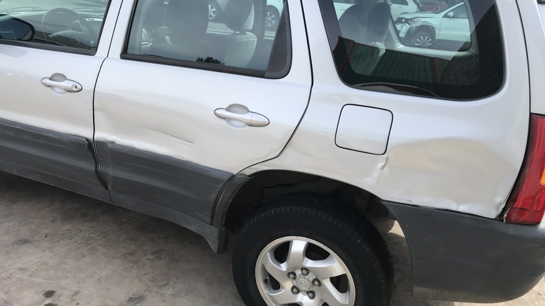 Image MAZDA TRIBUTE